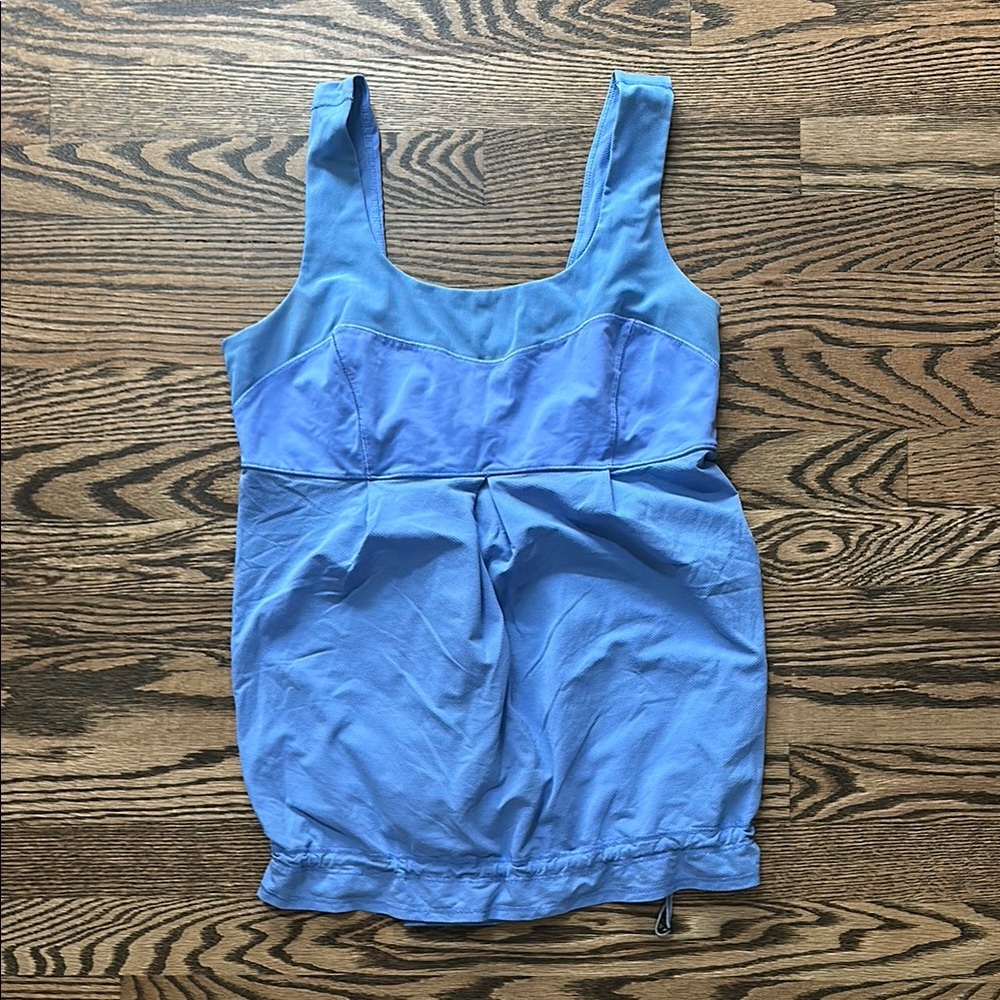Lululemon Sz 8 Dusty Blue Scoop Neck Tank Top